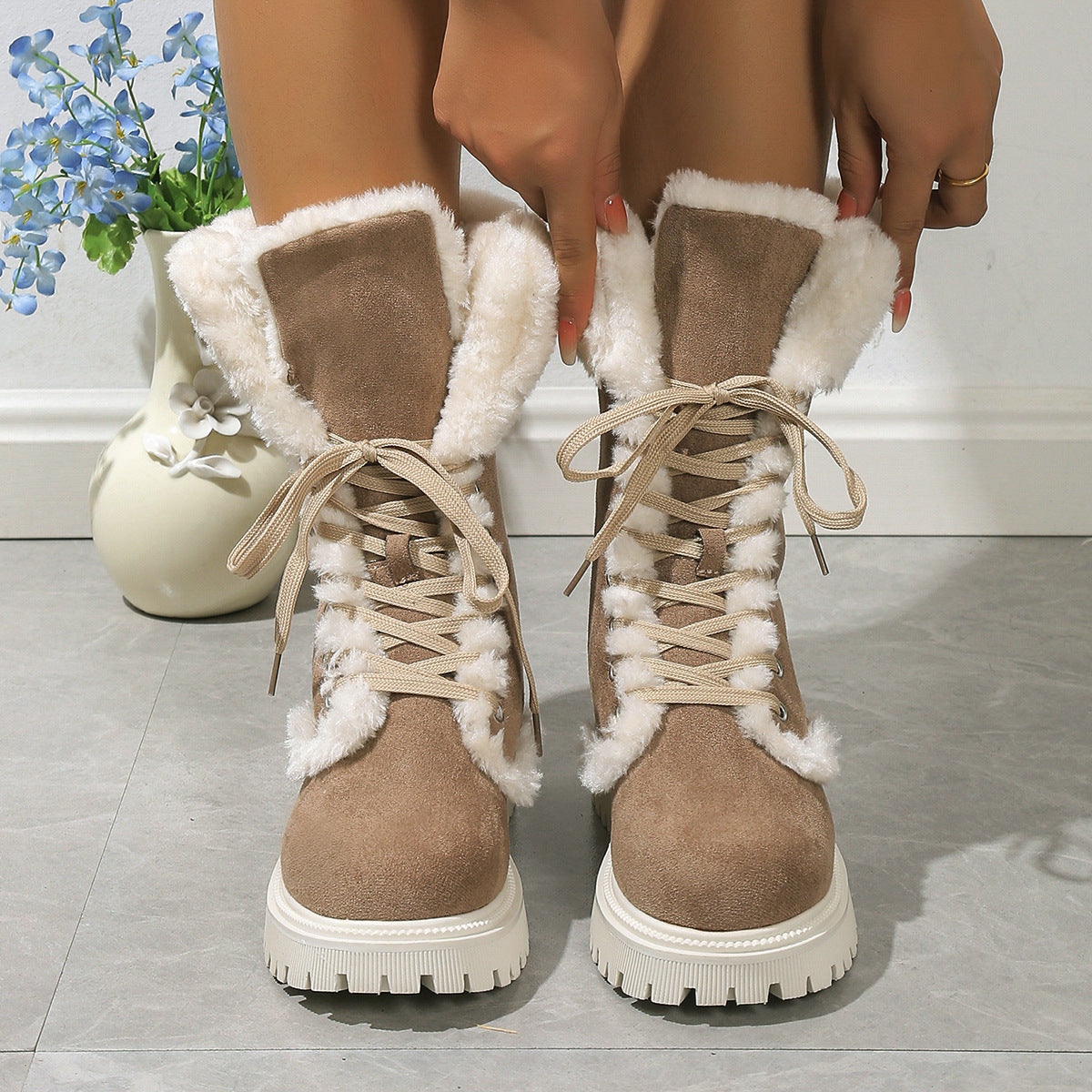 Winter Lace-up Snow Boots for Women Mid-Tube Fleece Shoes Warm Chunky Heels Plush Boot