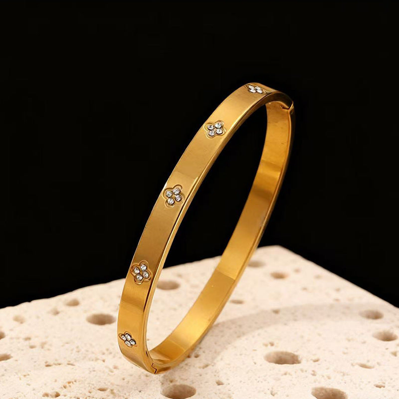 Waterproof Titanium Steel Diamond Bracelet - Starry Sky Design | ST VON'S FLAIR